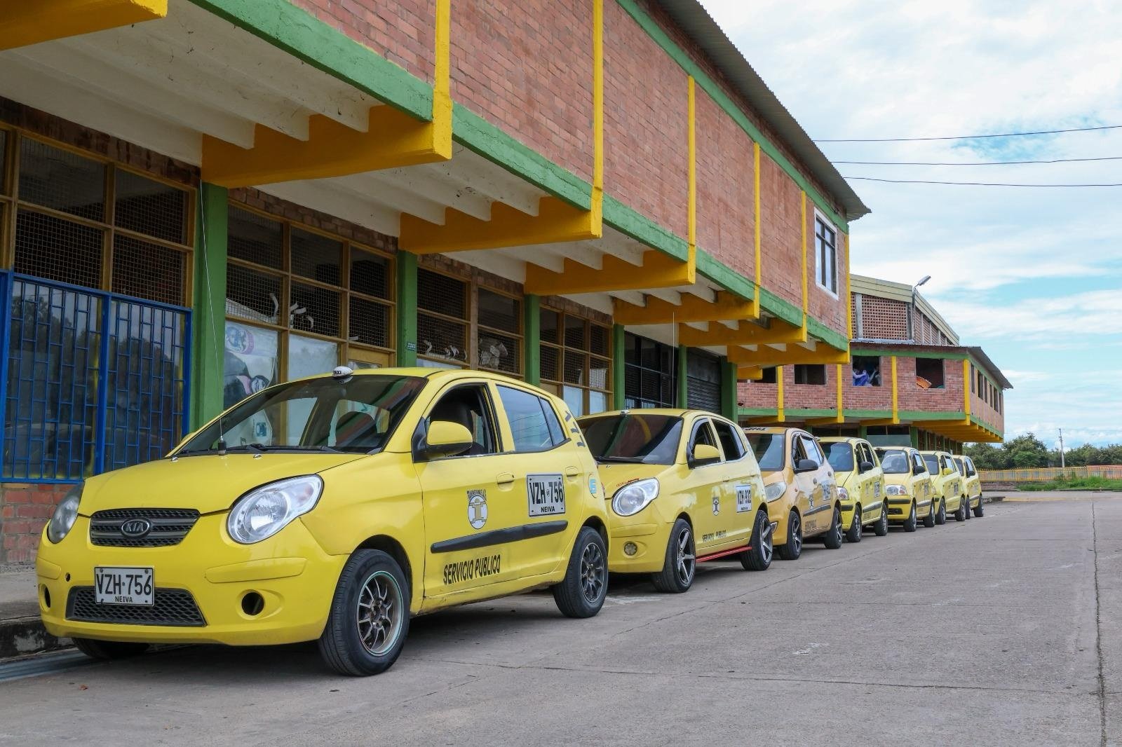 Alcaldía de Neiva fortalece el servicio público con control a taxímetros