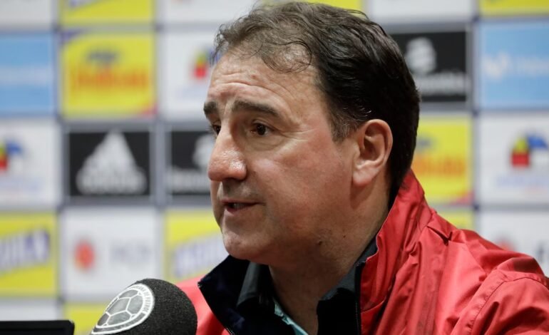 Néstor Lorenzo defiende la continuidad: “Patear el tablero no es la solución”