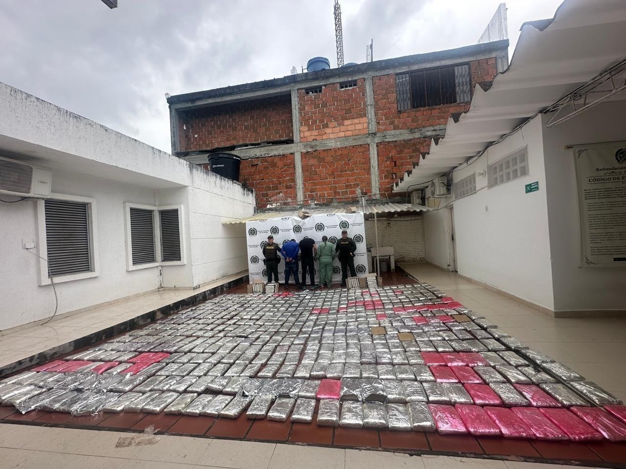 Policía incauta media tonelada de marihuana en Paicol, Huila