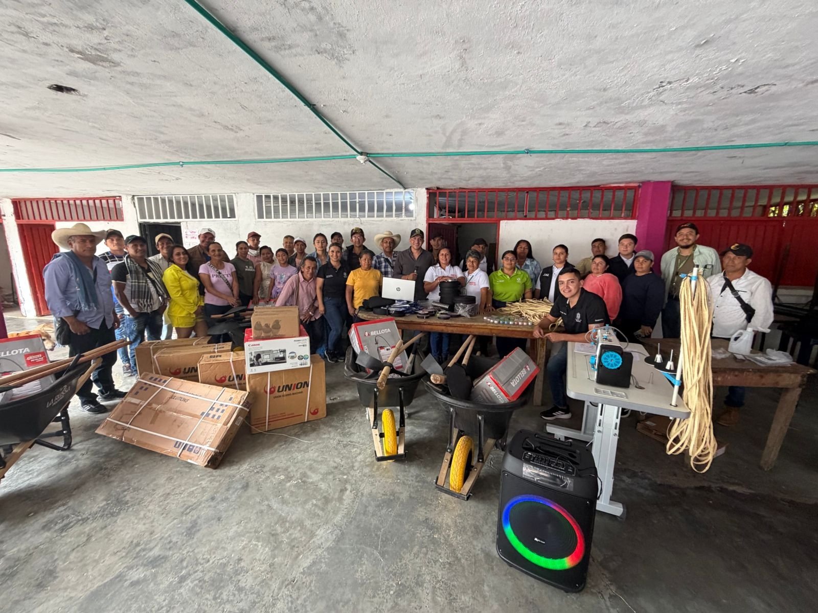 Alcalde Germán Casagua fortalece economía artesanal en San Luis con inversión histórica